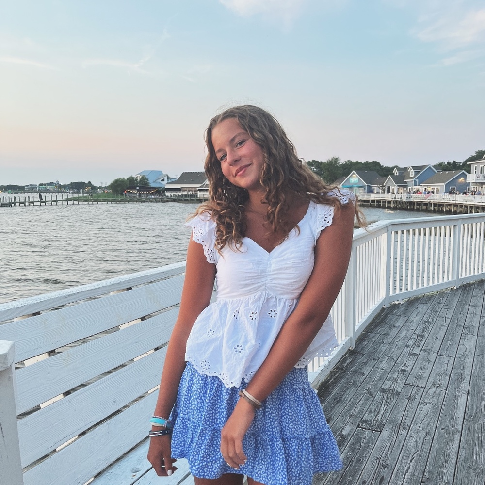 Meet your Posher, Adair